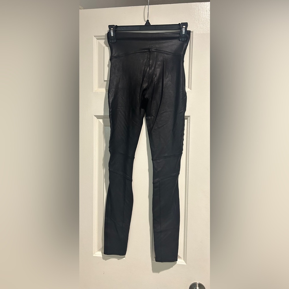 Spanx moto faux leather legging size small - Picture 7 of 7